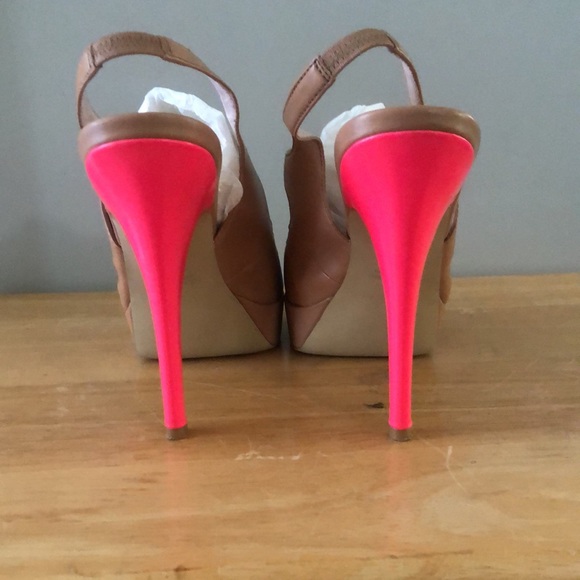 Women’s platform heels. Colin Stuart. - Picture 4 of 7